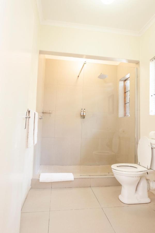 Chez Vincent Hotel Mbombela Luaran gambar